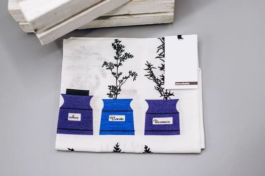 Almedahls Handduk ”Persons kryddskåp”